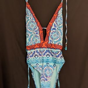 La Blanca swimming suit swimsuit bathing suit v neck one piece